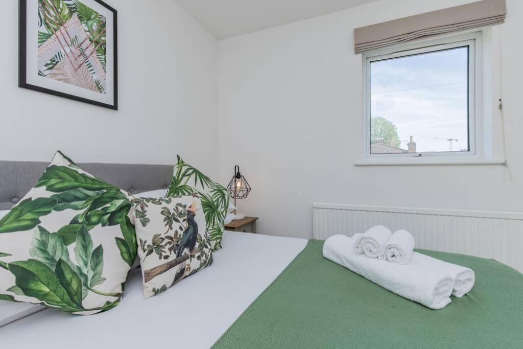 Stylish Townhouse In The Heart Of Summertown Oxford Exterior foto